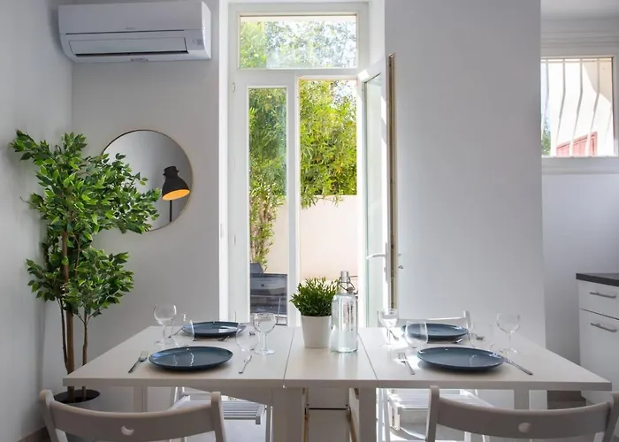 Maxbnb - Climatise - T2 37m2 & Terrasse 30m2 - Est Toulon