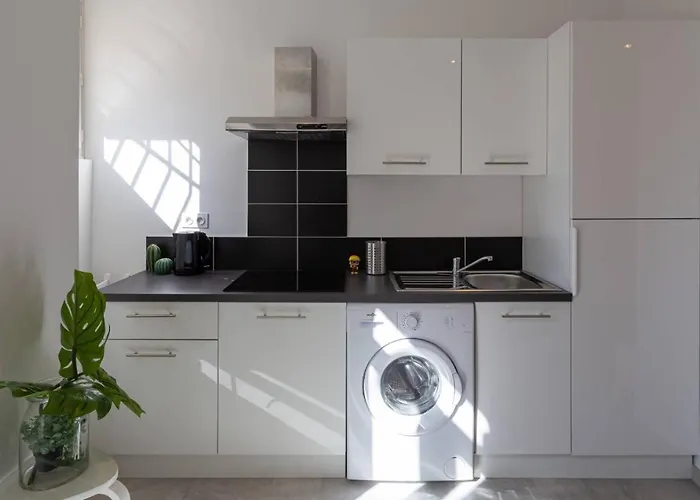 Maxbnb - Climatise - T2 37m2 & Terrasse 30m2 - Est Daire *